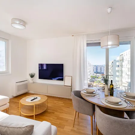 דירה Luxury Niko - Garage Space And Panoramic View