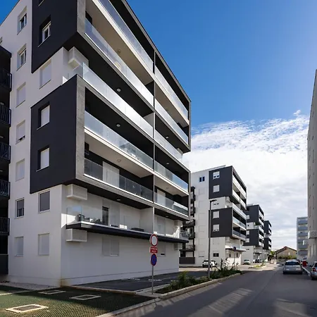 Apartment Luxury Niko - Garage Space And Panoramic View