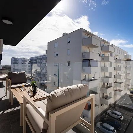 Luxury Niko - Garage Space And Panoramic View *