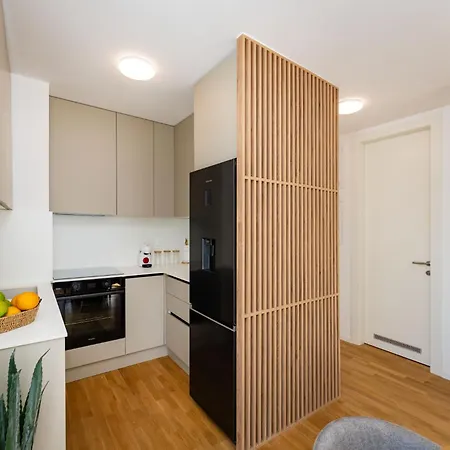Luxury Niko - Garage Space And Panoramic View 아파트 자다르