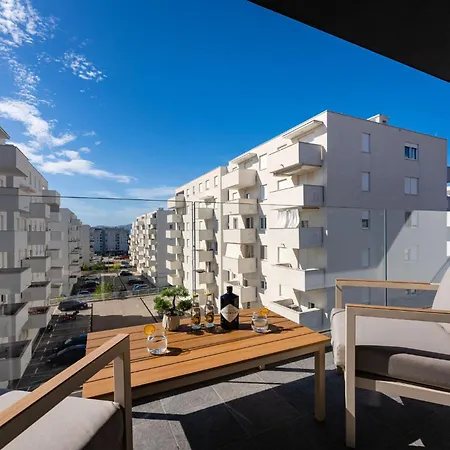 Luxury Niko - Garage Space And Panoramic View * Ζαντάρ